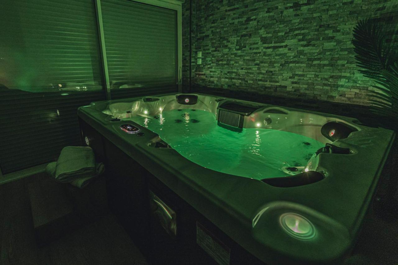 Art Deco Gare & Spa Реймс Екстериор снимка