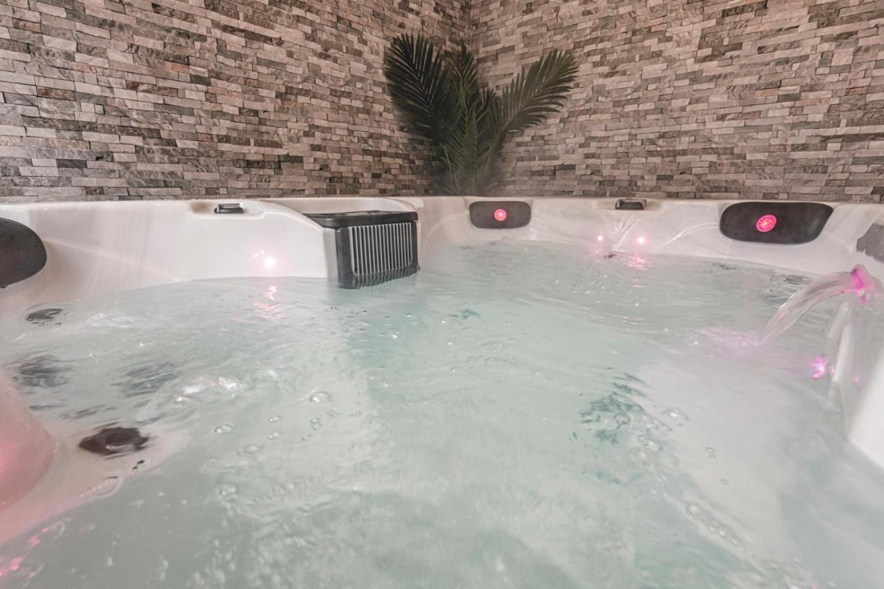 Art Deco Gare & Spa Реймс Екстериор снимка
